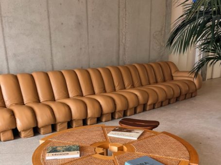 NOË NÍ Photography | Hotel Les Roches Rouges Lobby